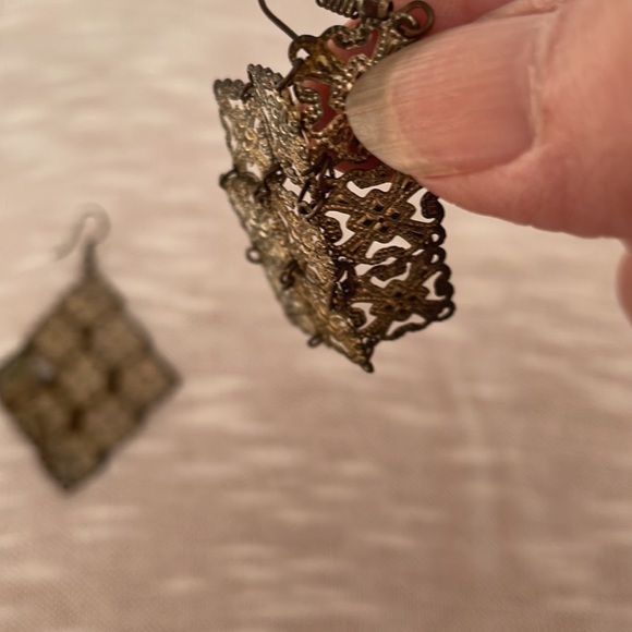 Gold Antique Look Flexible Earrings - Picture 2 of 5